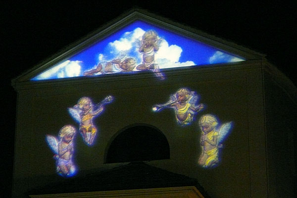 Cherubini illustrazioni proiettate di Giuseppe zagaria Scenes