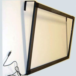 schermi touch tecnologia touch screen monitor tocco scenes laserzag